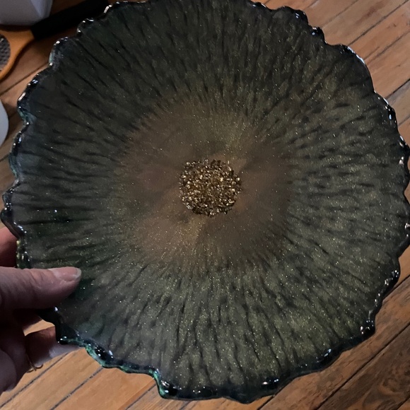 COLOUR SHIFTING RESIN PLATE - Picture 1 of 6